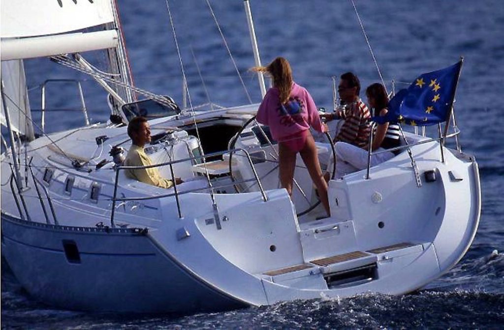 Bareboat Charters Fairview Sailing